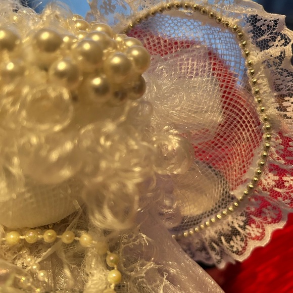 Elegant White Angel  with Lace, Ribbons and beads- handcrafted for Christmas - Picture 12 of 16